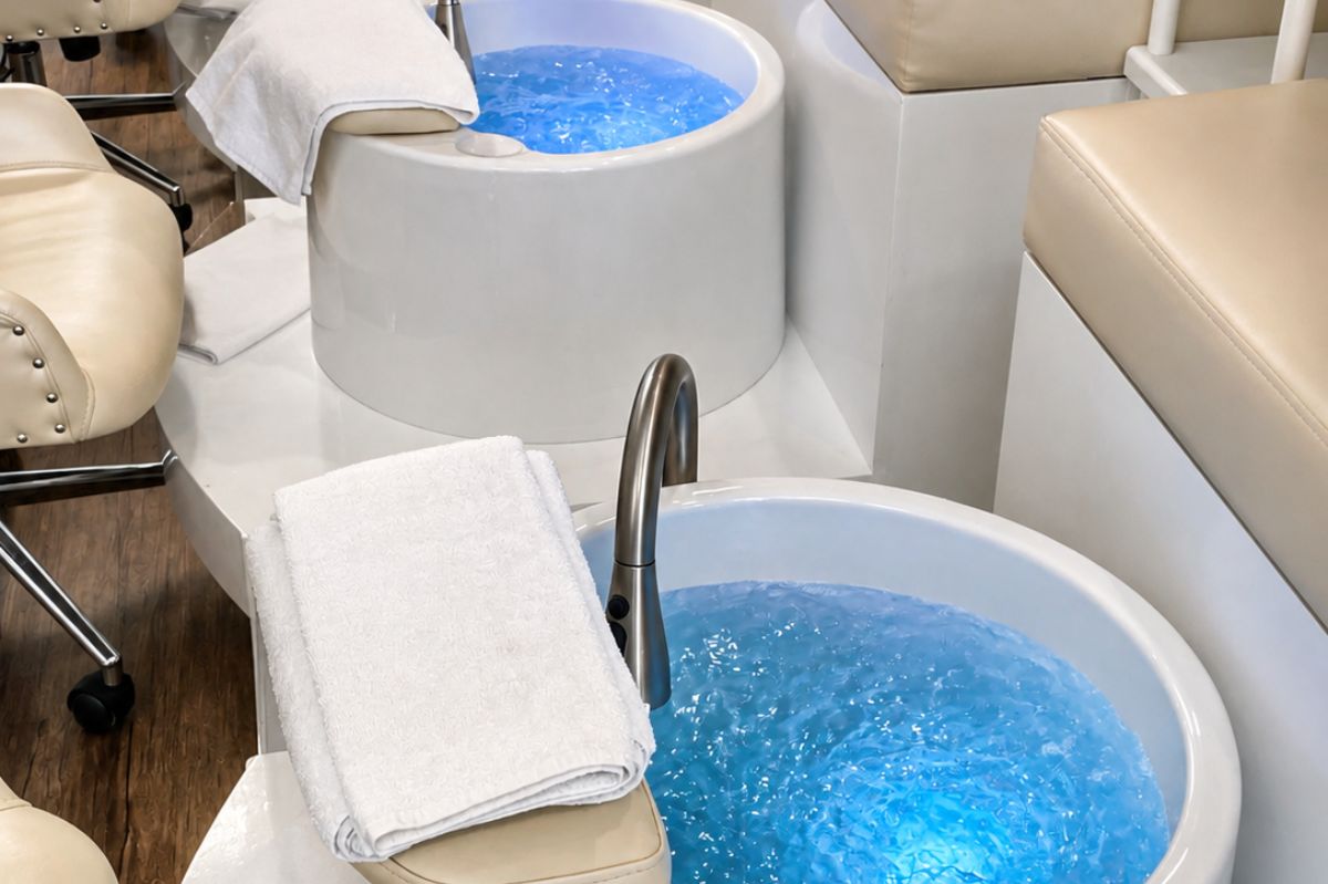 Tranquil Moments Day spa sinks